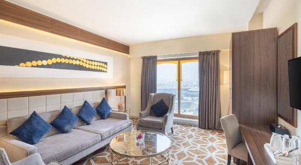 BLUE CORAL HOTEL image 15